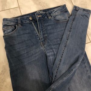 Light blue high waisted jeans